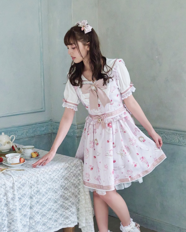 LIZ LISA Rose Charm Camisole: LIZ LISA - Tokyo Otaku Mode (TOM)
